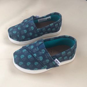 Baby glow in the dark Toms